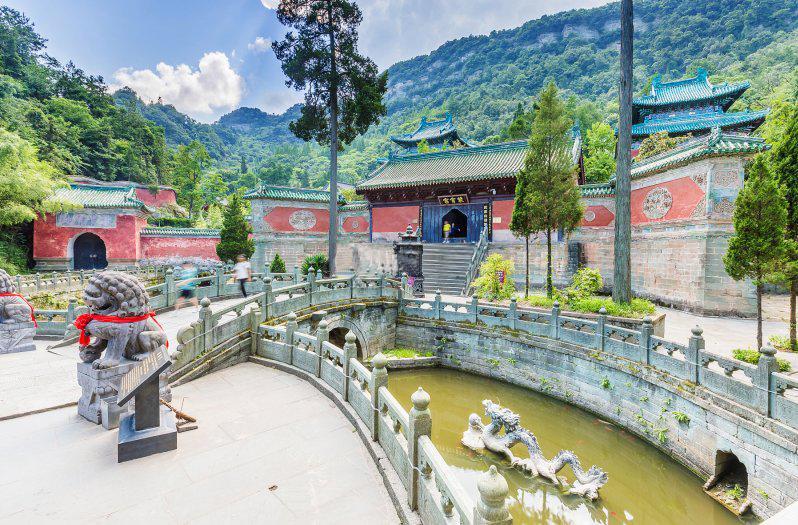 Wudangshan Tianle Hotel 十堰 外观 照片