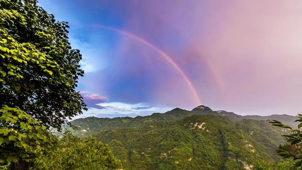 Wudangshan Tianle Hotel 十堰 外观 照片
